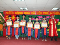 Lễ trao bằng tốt nghiệp cho học sinh - sinh viên khóa 02 và khóa 03