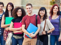 Canada khuyến khích sinh viên du học