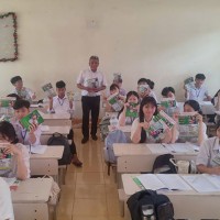 Đoàn tư vấn tuyển sinh Cao đẳng Miền Nam khuấy động không khí tại THPT Thống Nhất