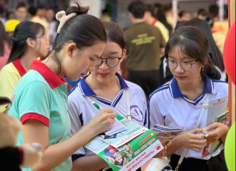 Tư vấn tuyển sinh 2025 tại Đại học Nam Cần Thơ