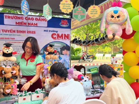 Tư vấn tuyển sinh 2025 tại Đại học Nam Cần Thơ